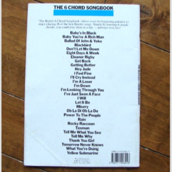 The Beatles 6 Chord Songbook Guitar 30 Songs Vocals Beginner - Picture 7 of 7